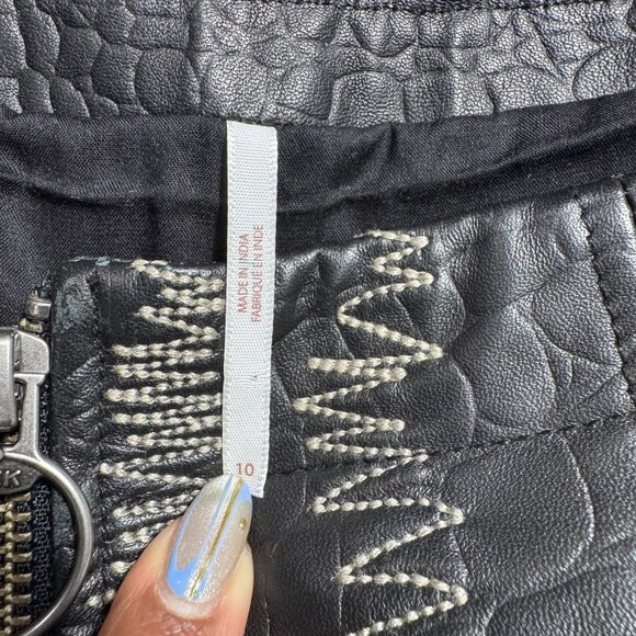 Free People Rock The Croc Lamb Leather Whimsigoth Y2K Mini Skirt (Size 10) - Picture 6 of 15